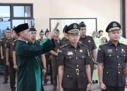 Kajari Bandung Irfan Wibowo. S.H.,M.H Lantik Kasi Intel dan Kasi Pemulihan Aset Dan Pengelolaan Barang Bukti