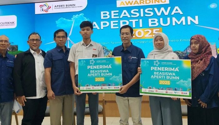 55 Mahasiswa ULBI Terima Beasiswa APERTI BUMN 2025