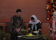Potong Tumpeng Semarakkan Dies Natalis USB ke 19